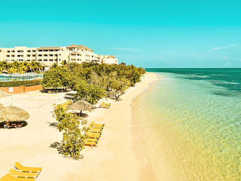 IBEROSTAR Rose Hall Beach