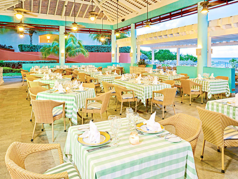 IBEROSTAR Rose Hall Beach