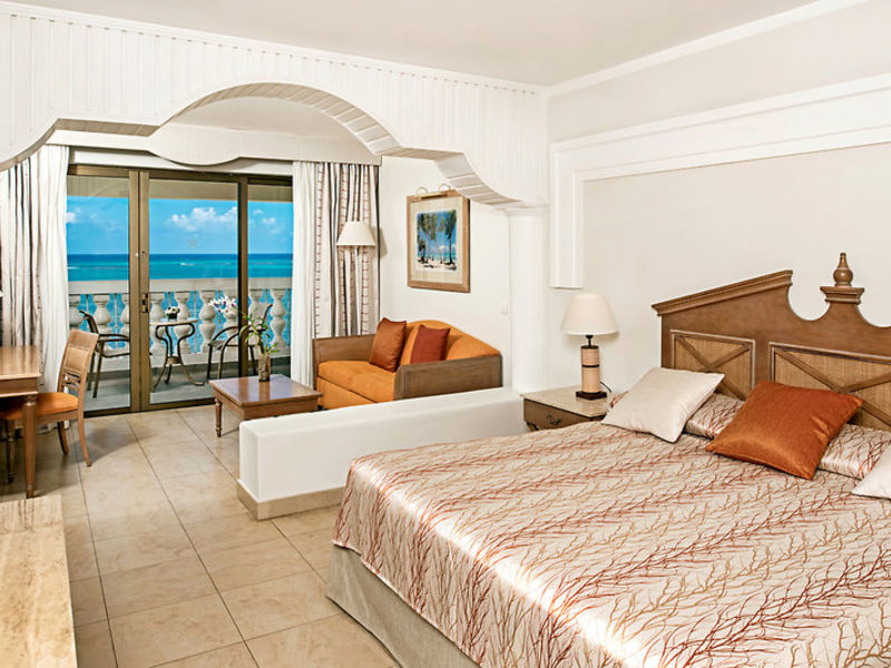 IBEROSTAR Rose Hall Beach