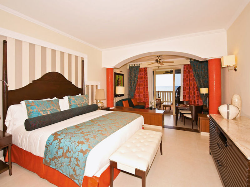 Iberostar Rose Hall Grand