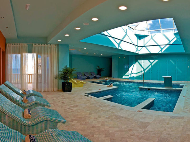 Iberostar Rose Hall Grand