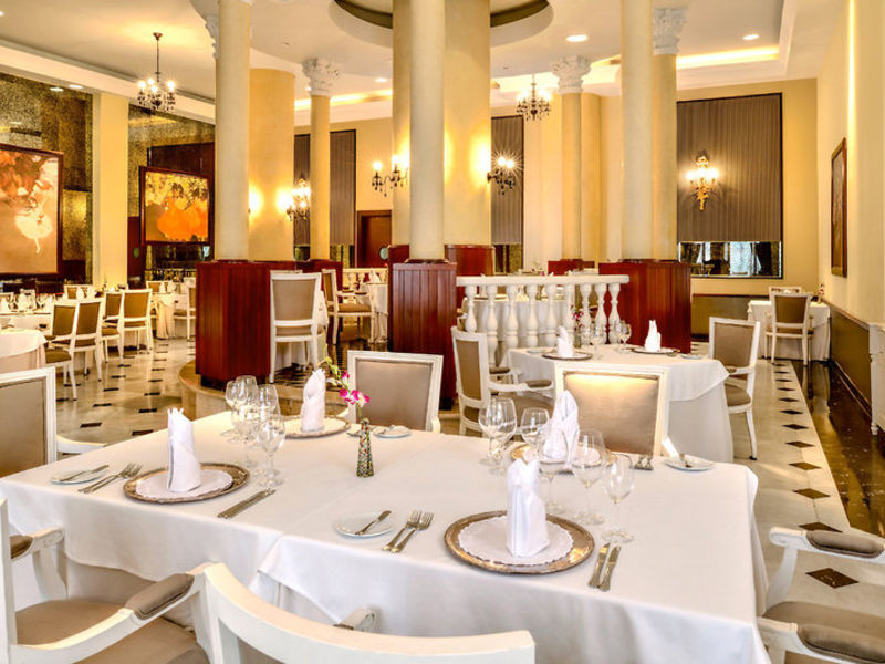 Iberostar Rose Hall Grand