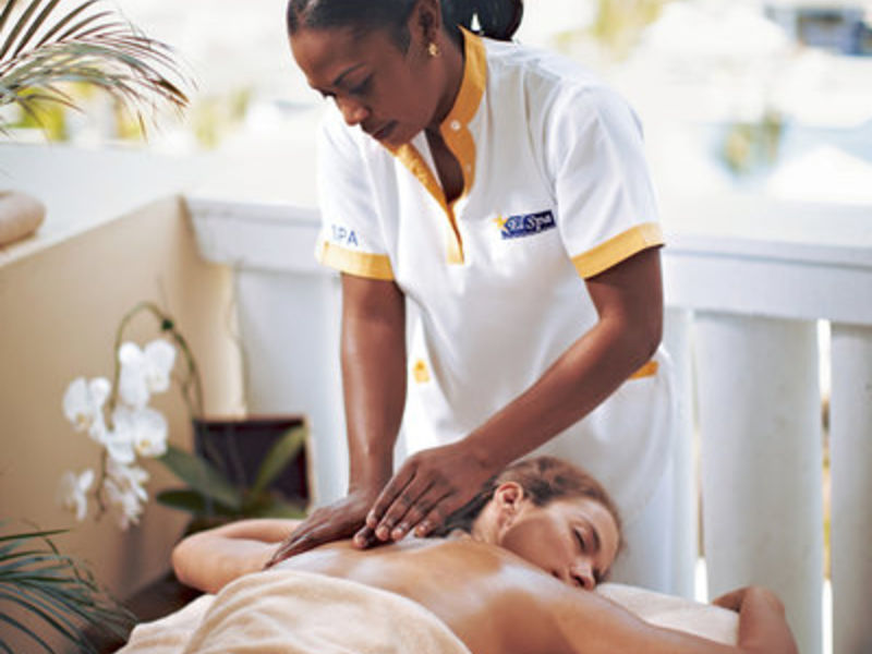 Iberostar Rose Hall Grand
