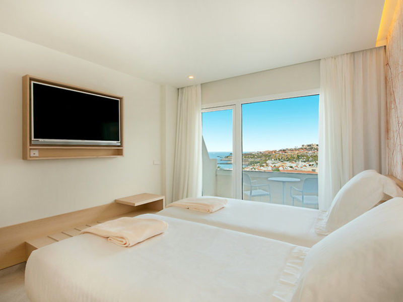 IBEROSTAR Torviscas Playa