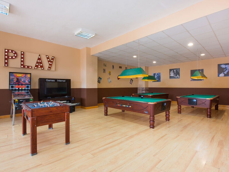 Iberostar Waves Bouganville Playa
