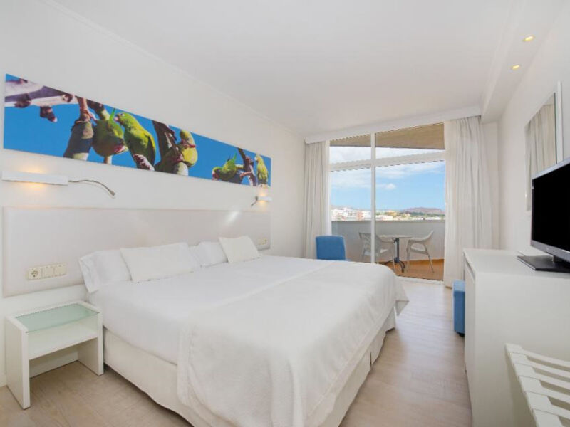 Iberostar Waves Bouganville Playa