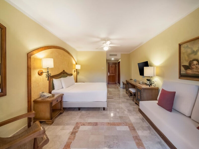 Iberostar Waves Paraíso Beach