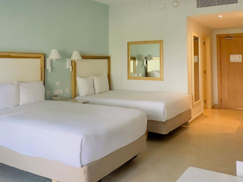 Iberostar Waves Punta Cana