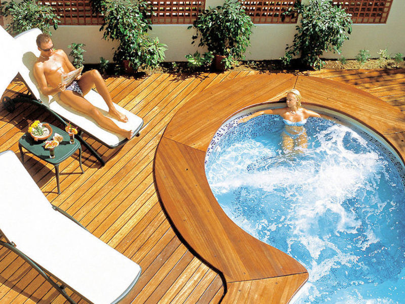 Ibiscus Hotel