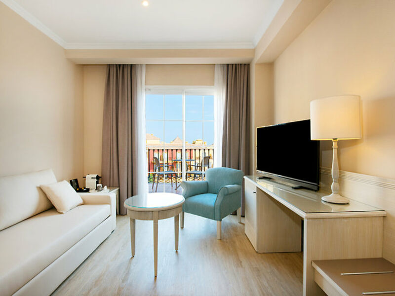 IBS Malaga Playa, unlimited