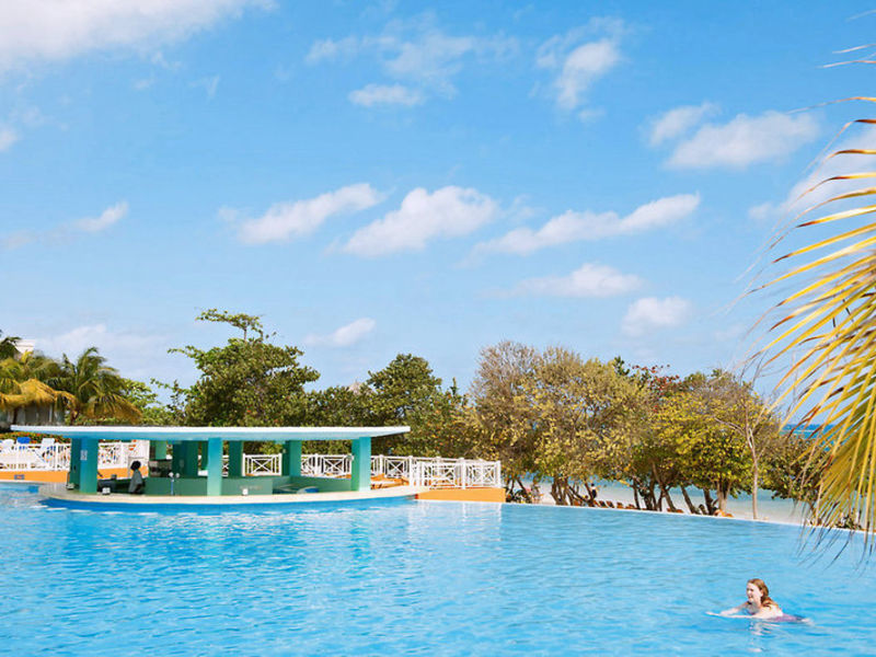 IBS Rose Hall Beach SP PACK