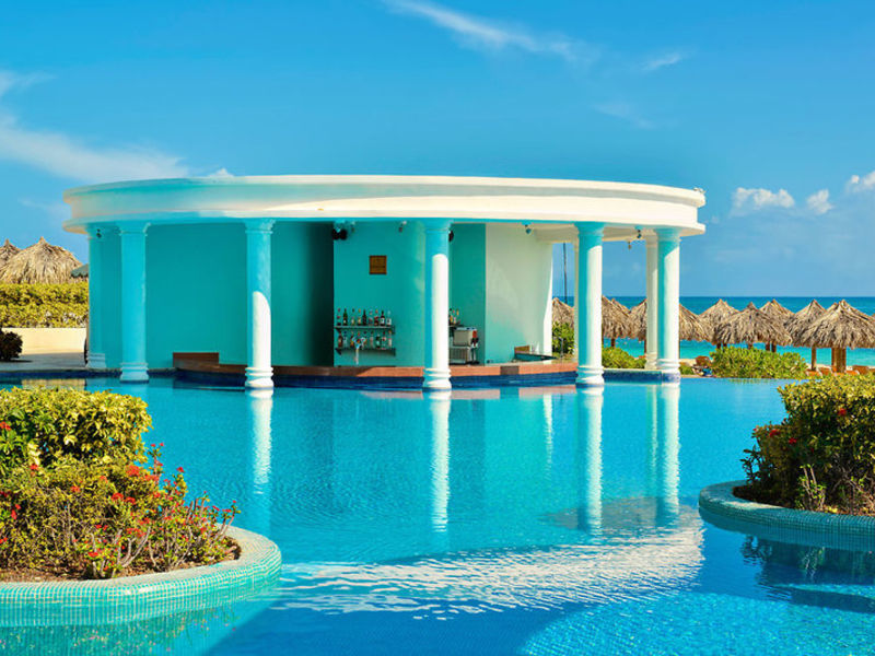 Ibs Rose Hall Suites Kombi