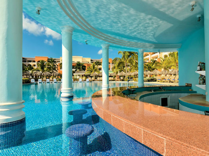 Ibs Rose Hall Suites Kombi