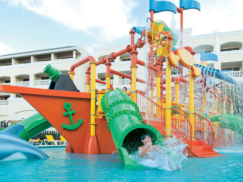 IBS Rose Hall Suites SP PACK