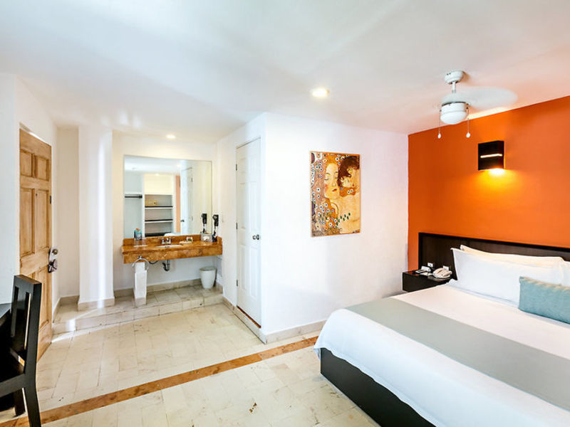 Illusion Boutique Hotel