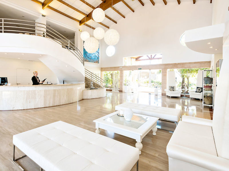 Inturotel Cala Esmeralda