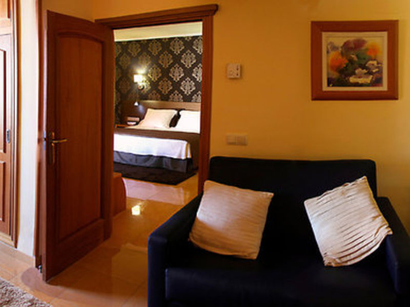 Invisa Club Cala Blanca