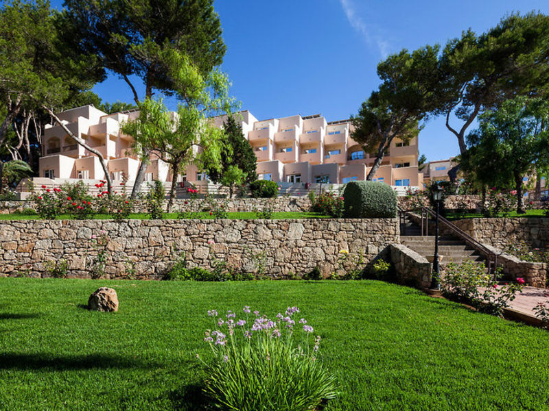Invisa Club Cala Blanca