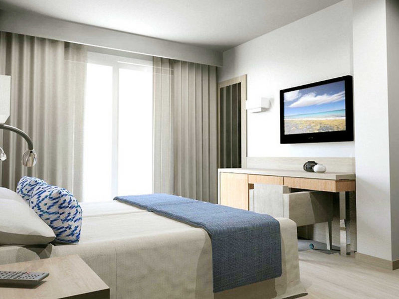 Invisa Club Cala Blanca
