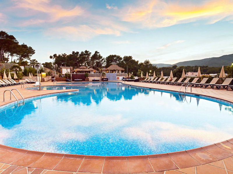 Invisa Club Cala Blanca