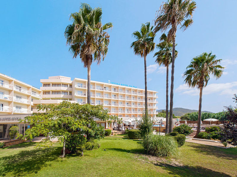 Invisa Hotel Es Pla