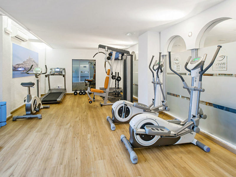 Invisa Hotel Es Pla