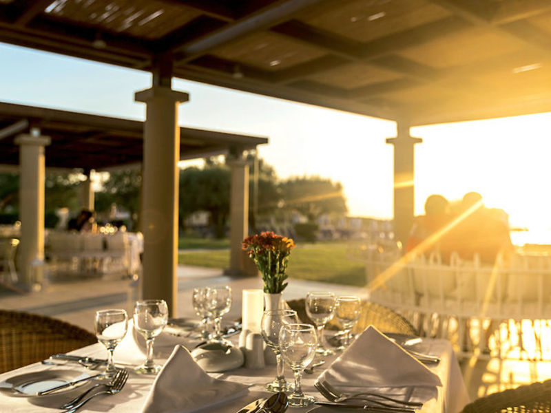 Iti Meli Palace
