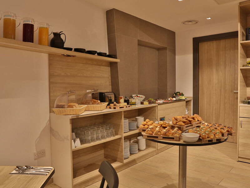 Ivy Hotel - Adults Only