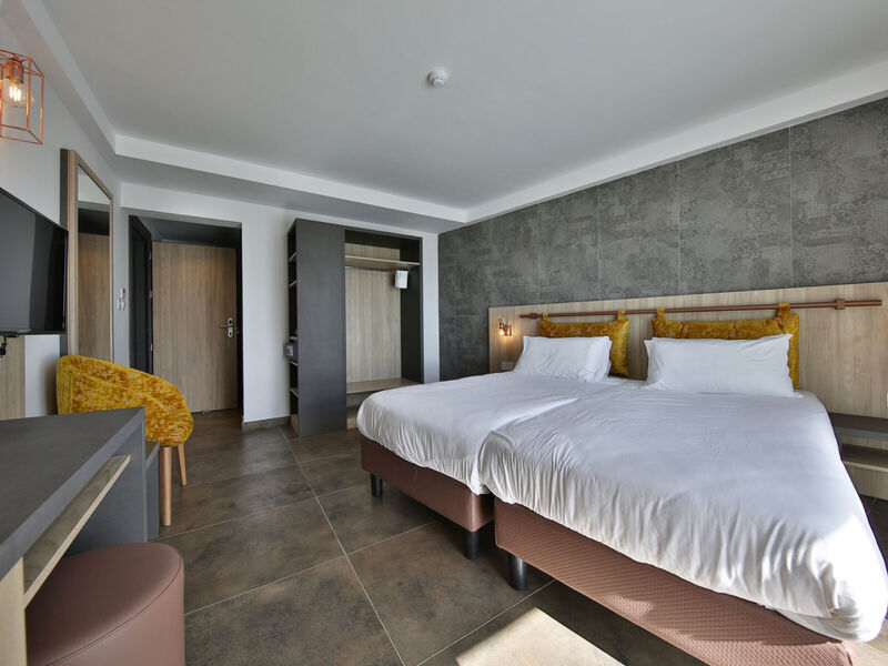 Ivy Hotel - Adults Only