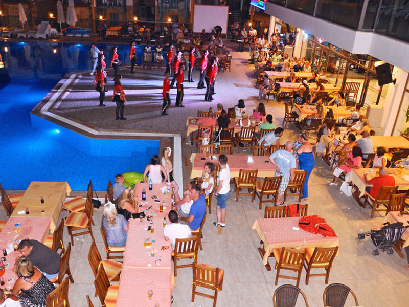 Jasmin Beach