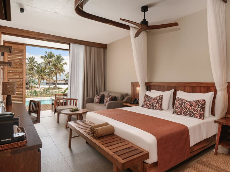 Jaz Elite Aurora Beach