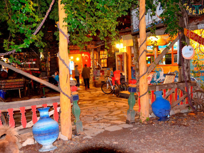 Kadirs Tree Houses