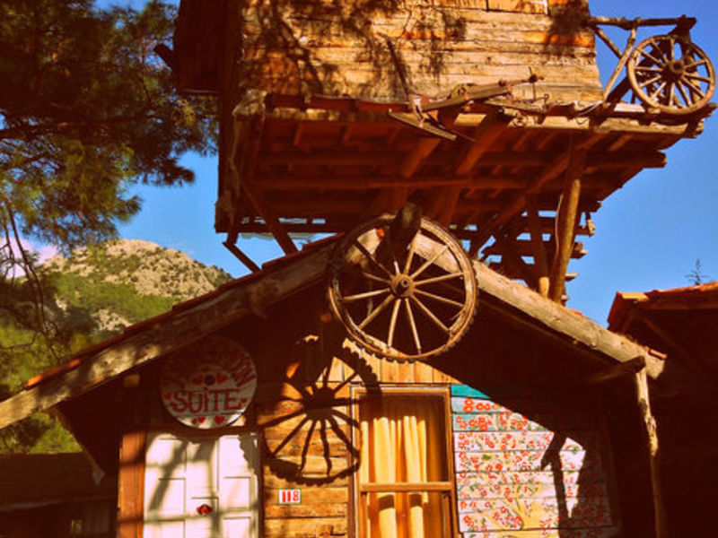 Kadirs Tree Houses
