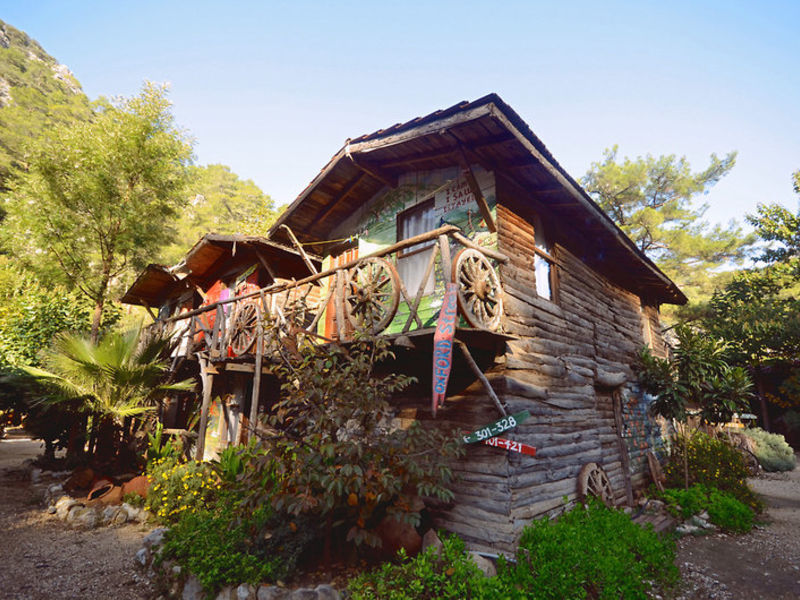Kadirs Tree Houses