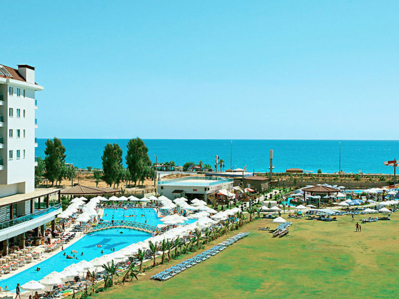 Kahya Resort & Aqua
