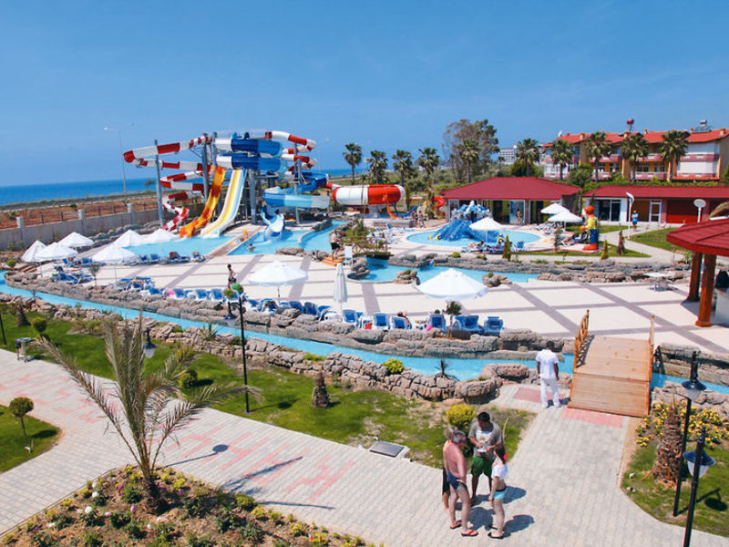 Kahya Resort & Aqua