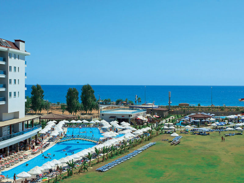 Kahya Resort & Aqua