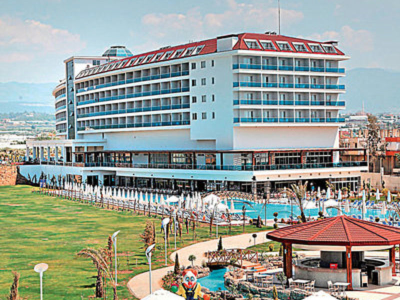 Kahya Resort & Aqua