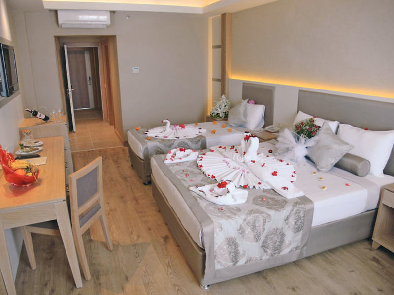 Kahya Resort & Aqua