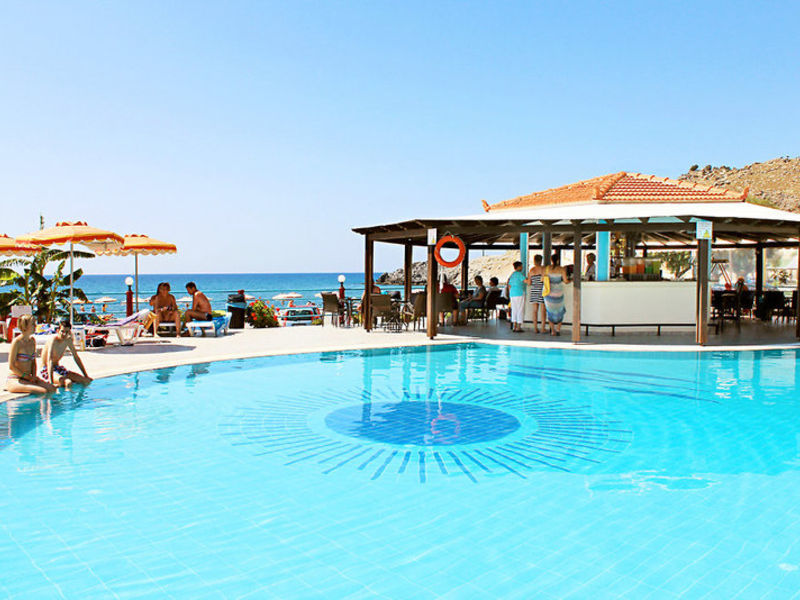 Kamari Beach