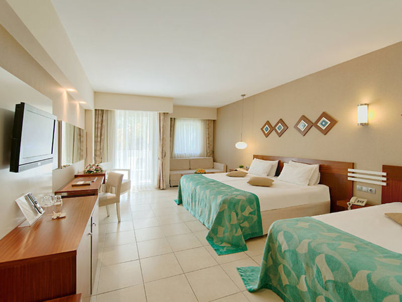 Kamelya Holiday Village