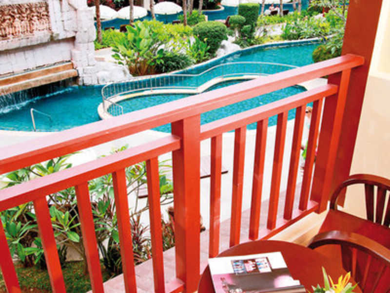 Kata Palm Beach Resort & Spa