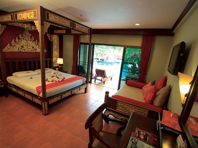 Kata Palm Beach Resort & Spa