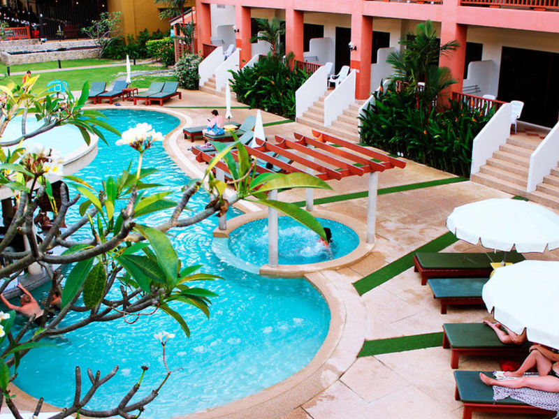 Kata Sea Breeze Resort