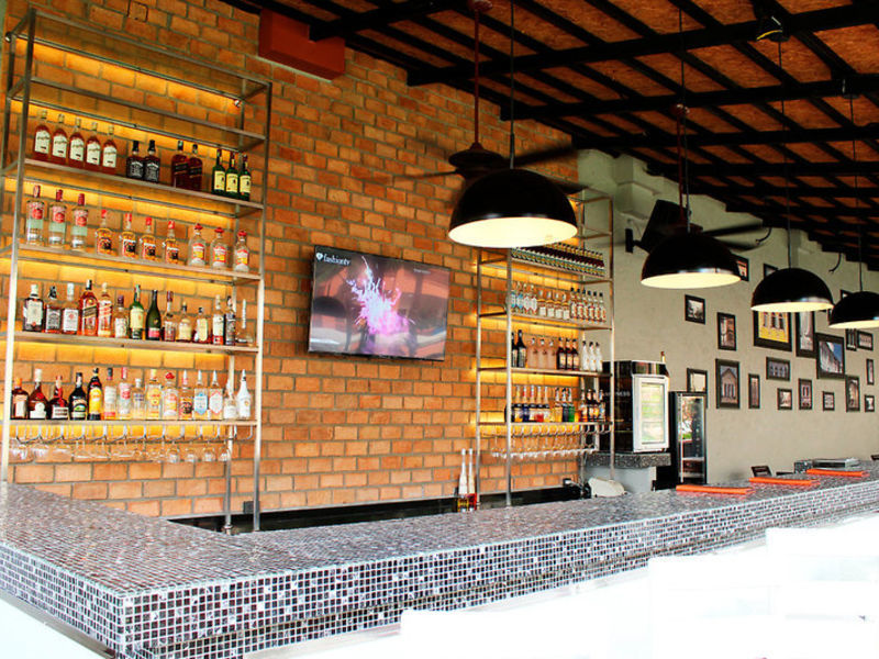 Kata Sea Breeze Resort