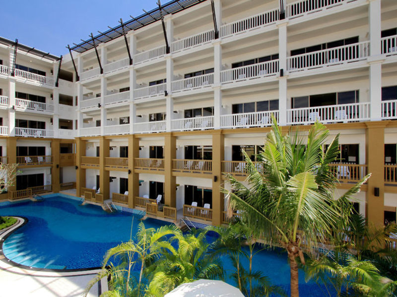 Kata Sea Breeze Resort