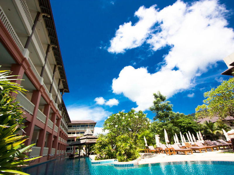 Kata Sea Breeze Resort