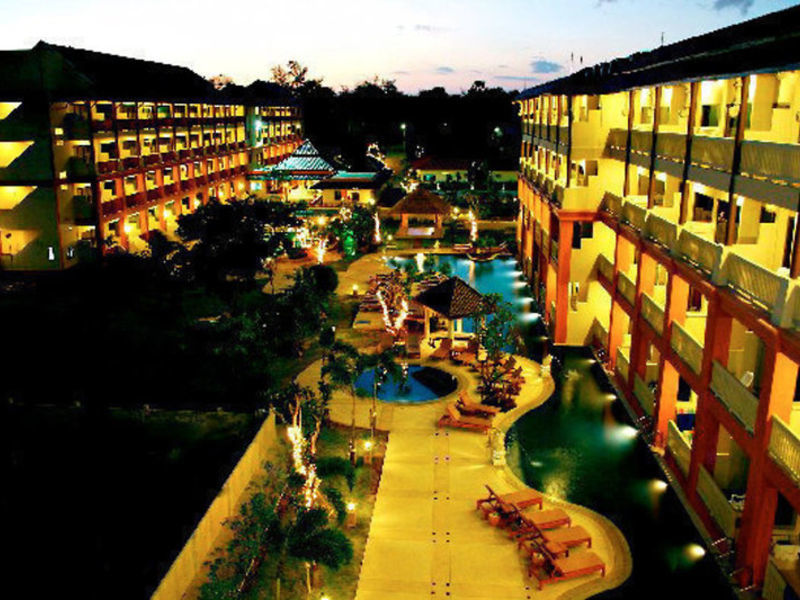 Kata Sea Breeze Resort