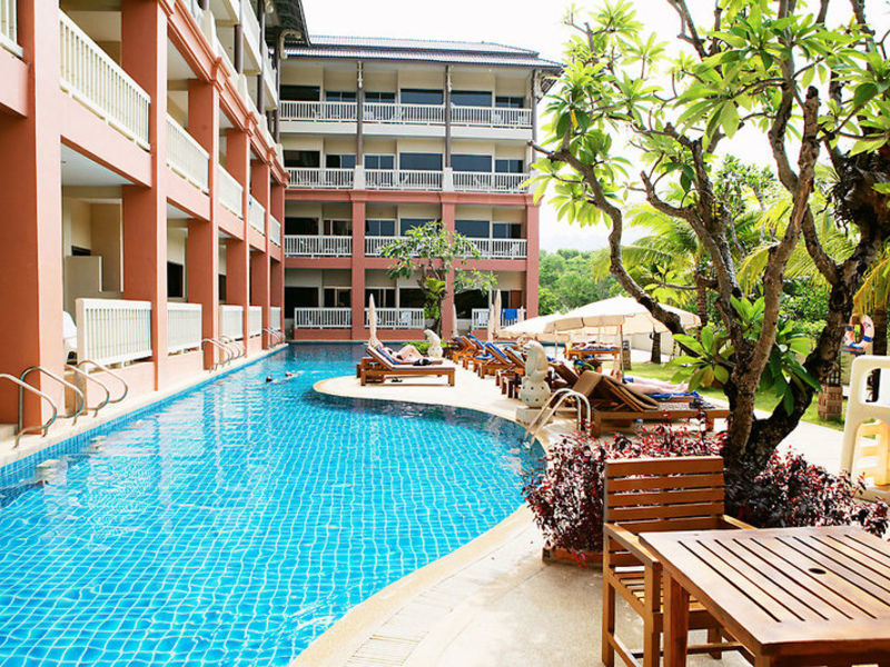 Kata Sea Breeze Resort