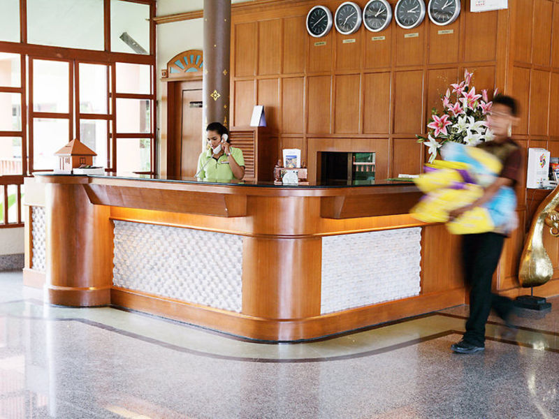 Kata Sea Breeze Resort